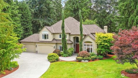 7612 203RD Snohomish WA 98296
