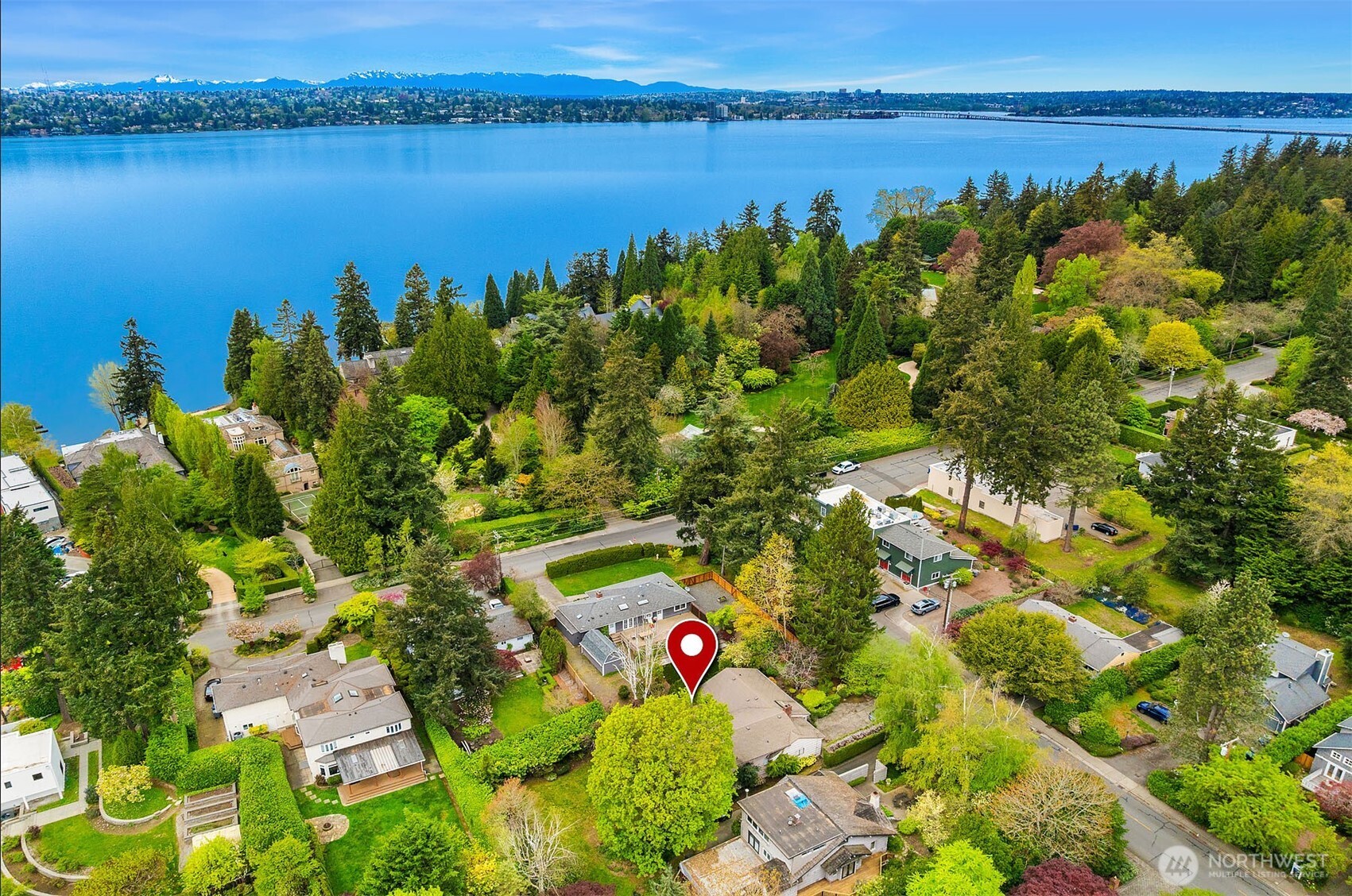 7611 NE 8th Street Medina WA 98039