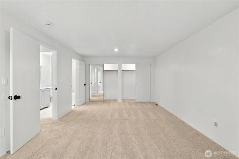 28 Madrona Place Dupont WA 98327