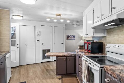 4111 164th Street SW Lynnwood WA 98087