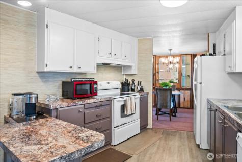 4111 164th Street SW Lynnwood WA 98087