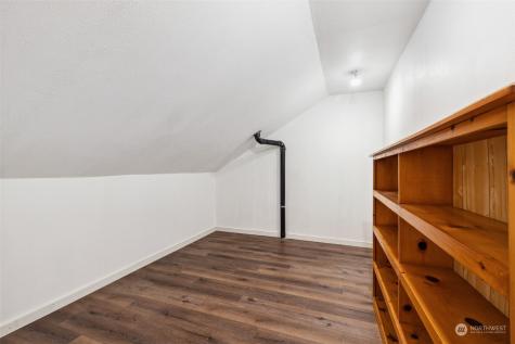 9009 Martin Avenue NW Silverdale WA 98383