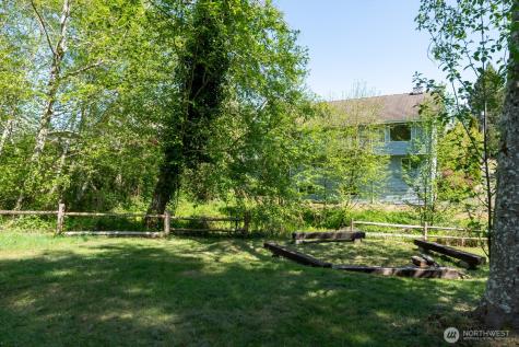 9009 Martin Avenue NW Silverdale WA 98383