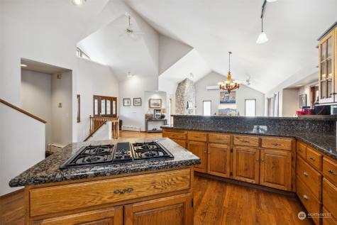 9009 Martin Avenue NW Silverdale WA 98383