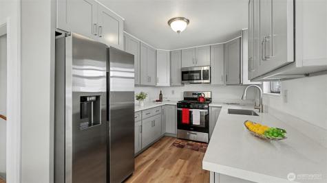 7301 32nd Avenue S Seattle WA 98118