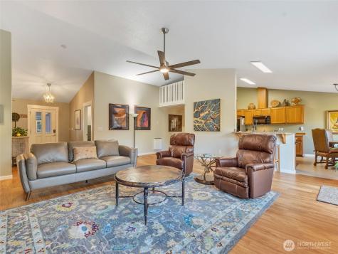 18215 Mill Lane Long Beach WA 98631