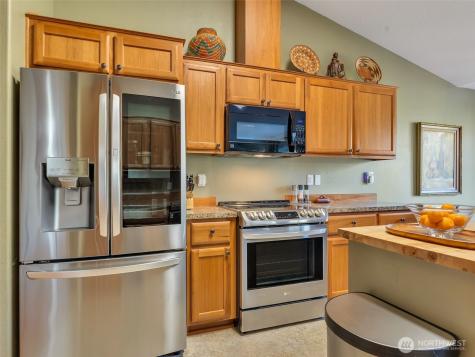 18215 Mill Lane Long Beach WA 98631
