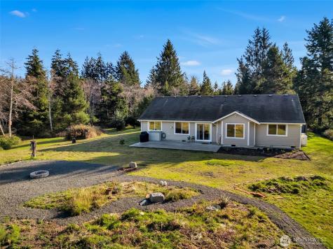18215 Mill Lane Long Beach WA 98631