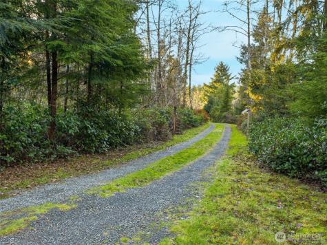 18215 Mill Lane Long Beach WA 98631