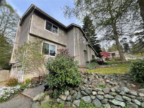 2260 Darvic Place Oak Harbor WA 98277