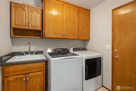 6728 St. Andrews Drive Mukilteo WA 98275