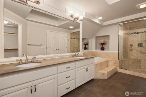 6728 St. Andrews Drive Mukilteo WA 98275