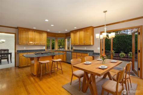 6728 St. Andrews Drive Mukilteo WA 98275