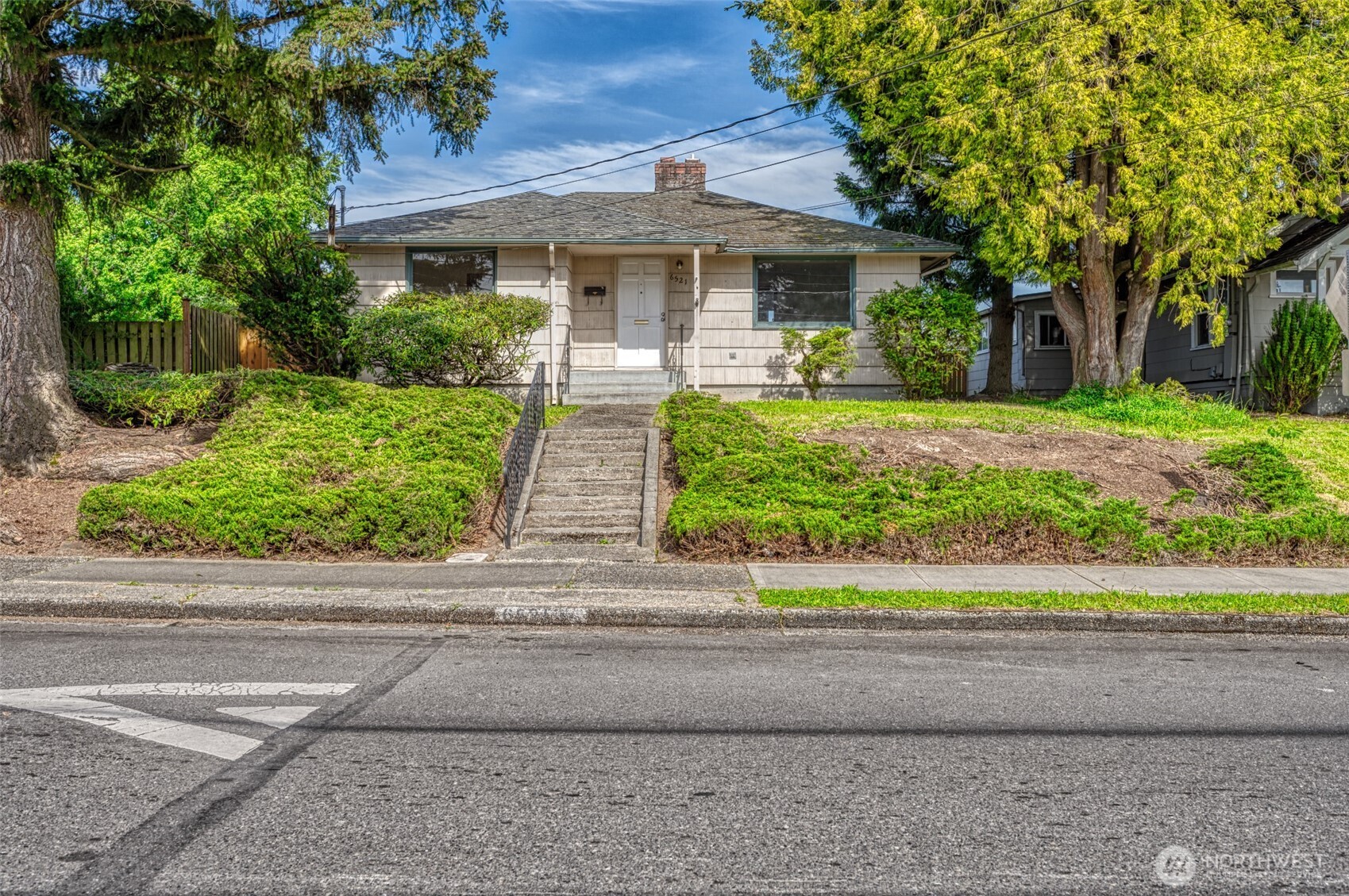 6521 S Park Avenue Tacoma WA 98408