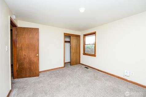 6521 S Park Avenue Tacoma WA 98408