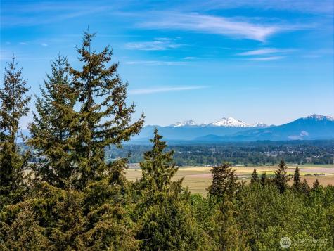 4627 118th Street SE Everett WA 98208