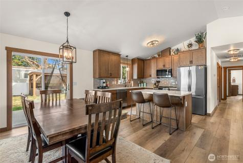1989 4th St SE East Wenatchee WA 98802