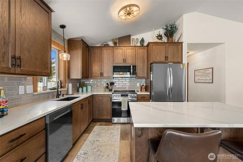 1989 4th St SE East Wenatchee WA 98802