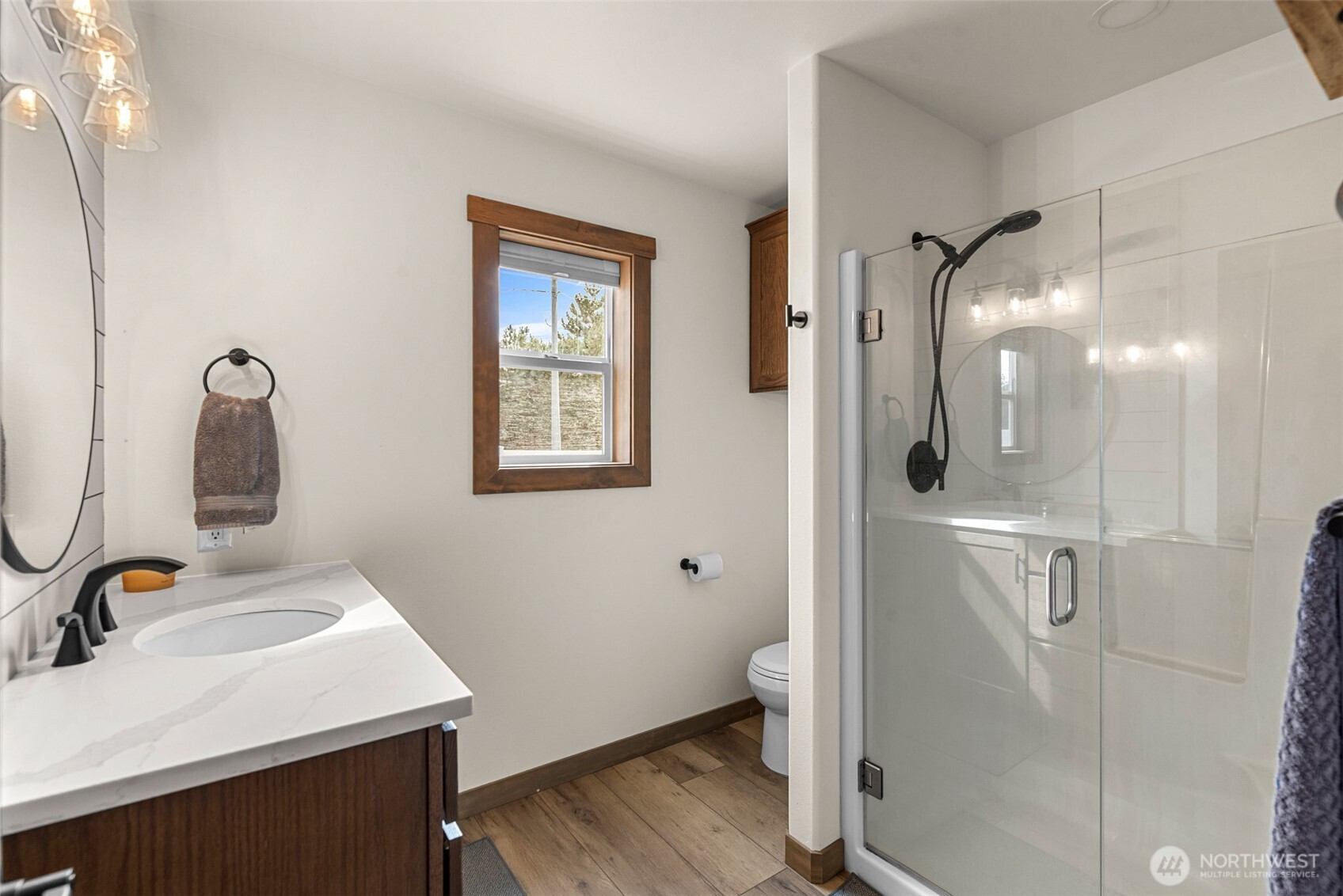1989 4th St SE East Wenatchee WA 98802
