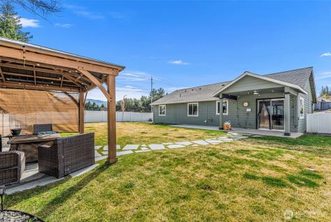 1989 4th St SE East Wenatchee WA 98802