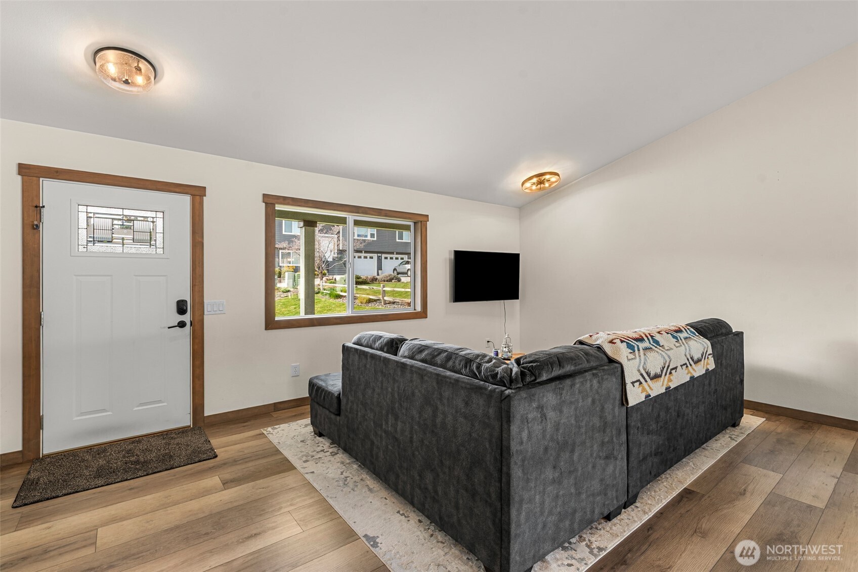 1989 4th St SE East Wenatchee WA 98802