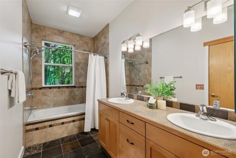 49 Cascade Lane Bellingham WA 98229