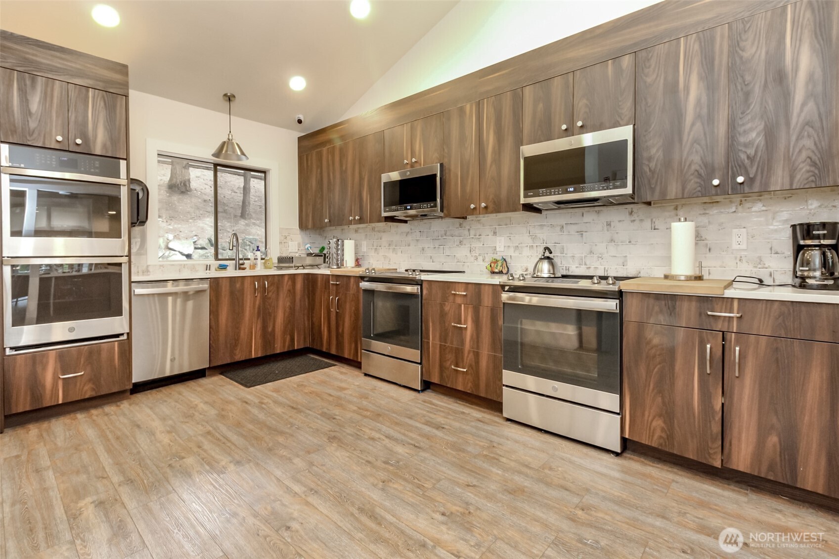 2500 S 370th Street Federal Way WA 98003
