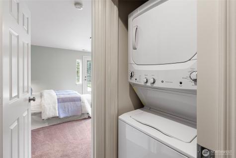 8180 NE West Port Madison Road Bainbridge Island WA 98110