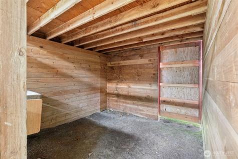 8180 NE West Port Madison Road Bainbridge Island WA 98110