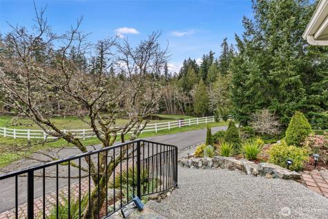 8180 NE West Port Madison Road Bainbridge Island WA 98110