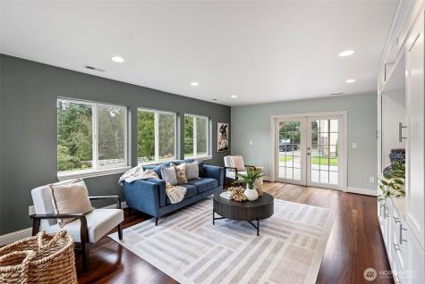8180 NE West Port Madison Road Bainbridge Island WA 98110