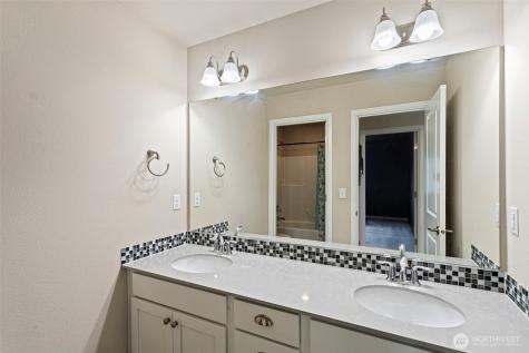 18439 138th Street E Bonney Lake WA 98391
