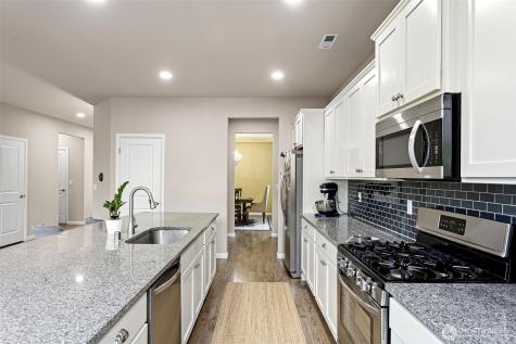18439 138th Street E Bonney Lake WA 98391
