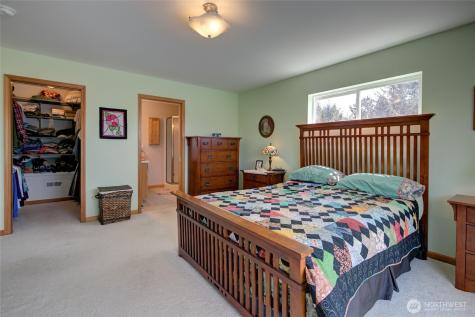 272 Sand Dune Avenue NW Ocean Shores WA 98569