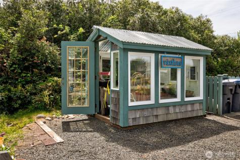 272 Sand Dune Avenue NW Ocean Shores WA 98569
