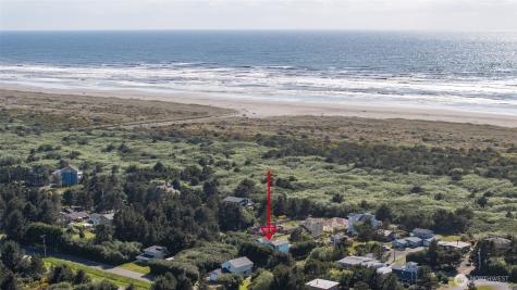 272 Sand Dune Avenue NW Ocean Shores WA 98569