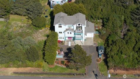 272 Sand Dune Avenue NW Ocean Shores WA 98569