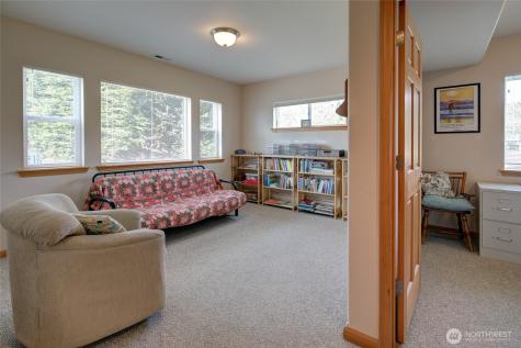 272 Sand Dune Avenue NW Ocean Shores WA 98569