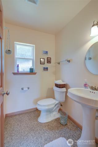 272 Sand Dune Avenue NW Ocean Shores WA 98569