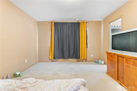 5620 Seahurst Avenue Everett WA 98203
