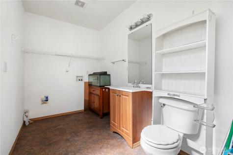 5620 Seahurst Avenue Everett WA 98203