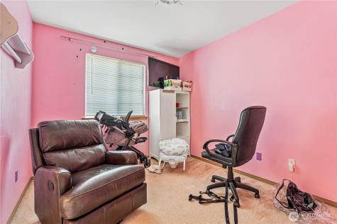 5620 Seahurst Avenue Everett WA 98203