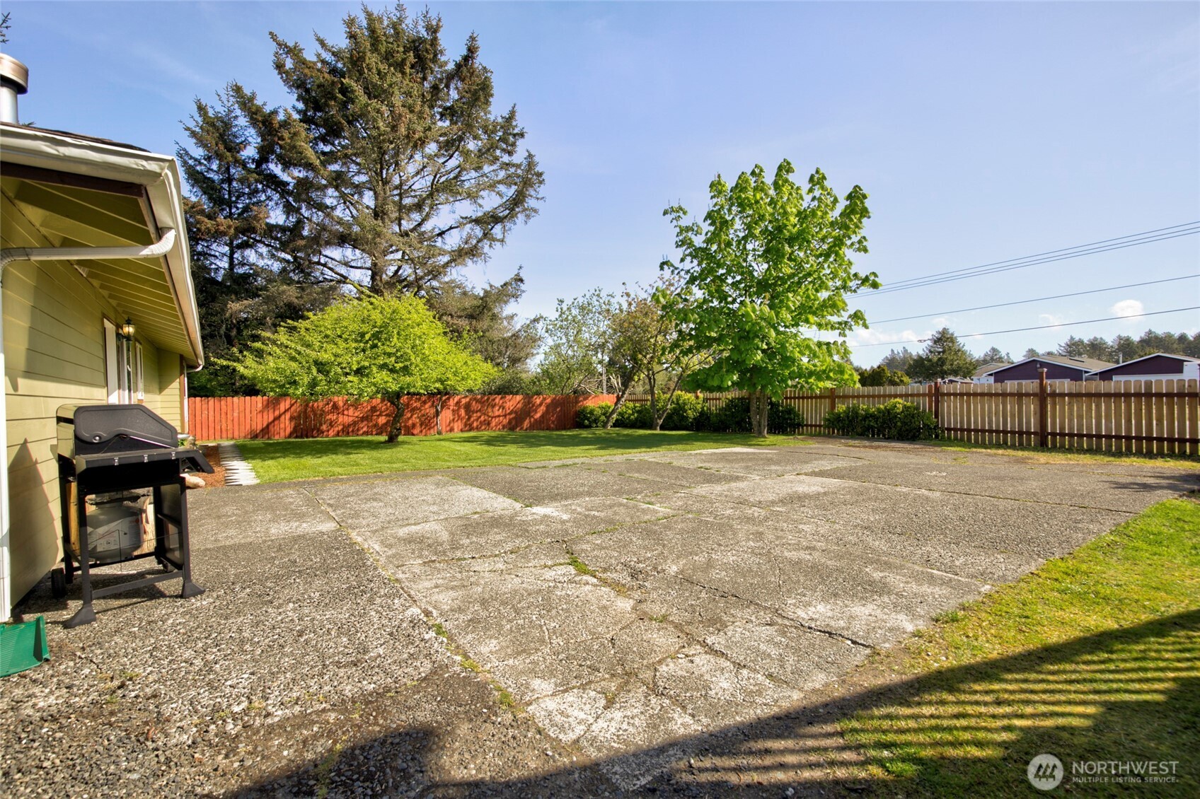 248 NW Ensign Avenue Ocean Shores WA 98569
