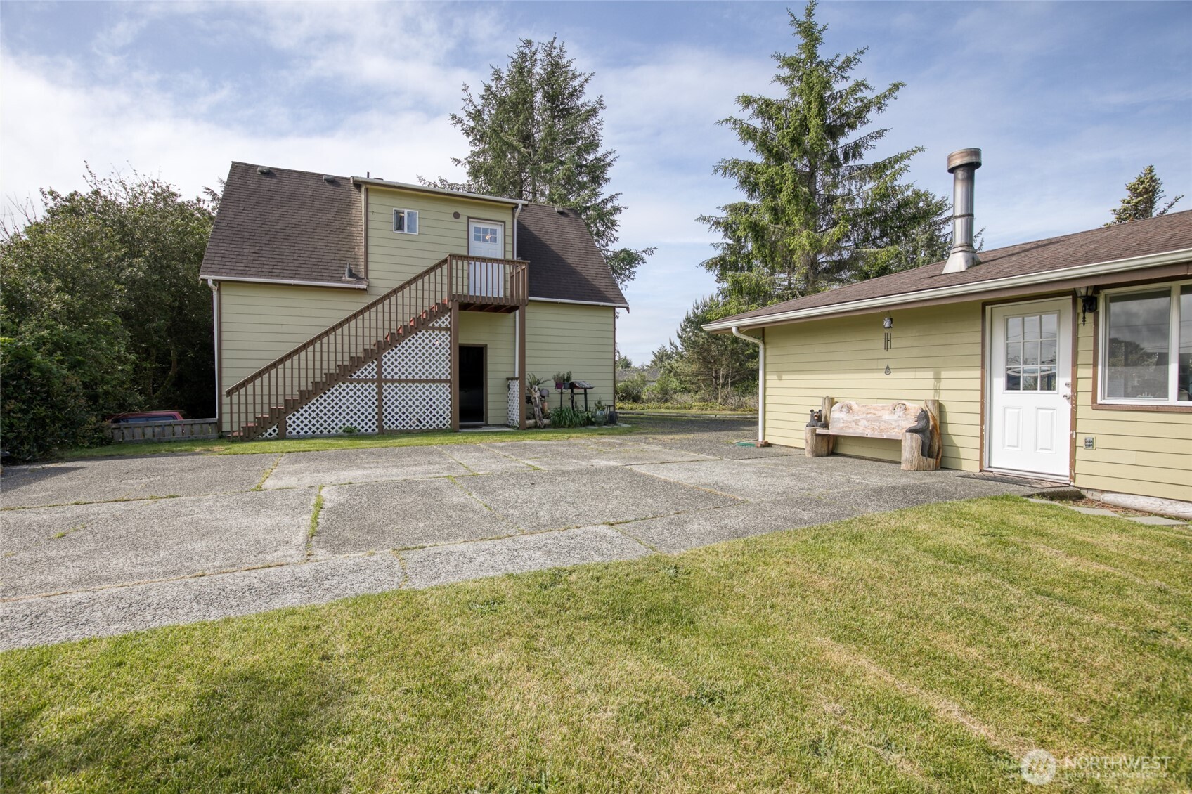 248 NW Ensign Avenue Ocean Shores WA 98569