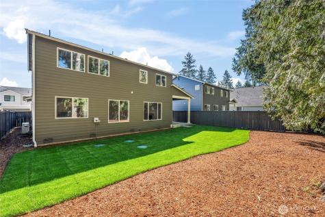 15224 106th Avenue E Puyallup WA 98374