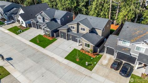 15224 106th Avenue E Puyallup WA 98374