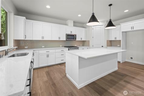 15224 106th Avenue E Puyallup WA 98374
