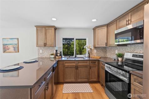 1920 E 36th Street Tacoma WA 98404