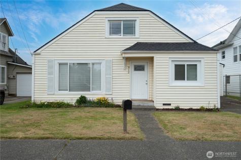 912 1st Street Hoquiam WA 98550