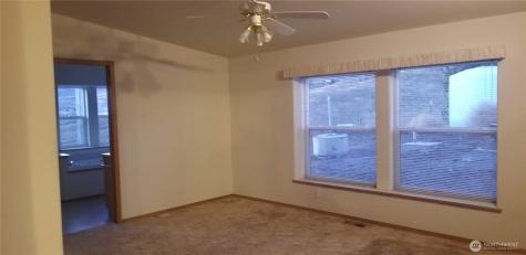 1579 Pine Creek Tonasket WA 98855